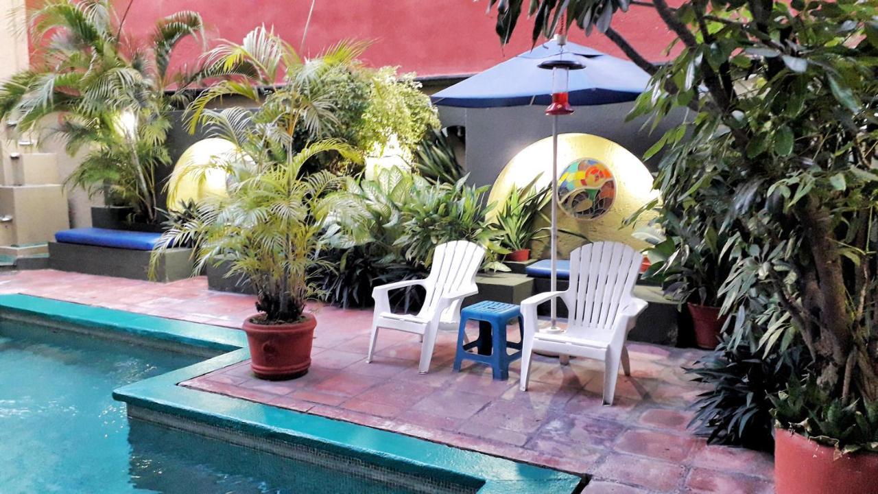 Solimar Inn Suites Zihuatanejo Exterior foto
