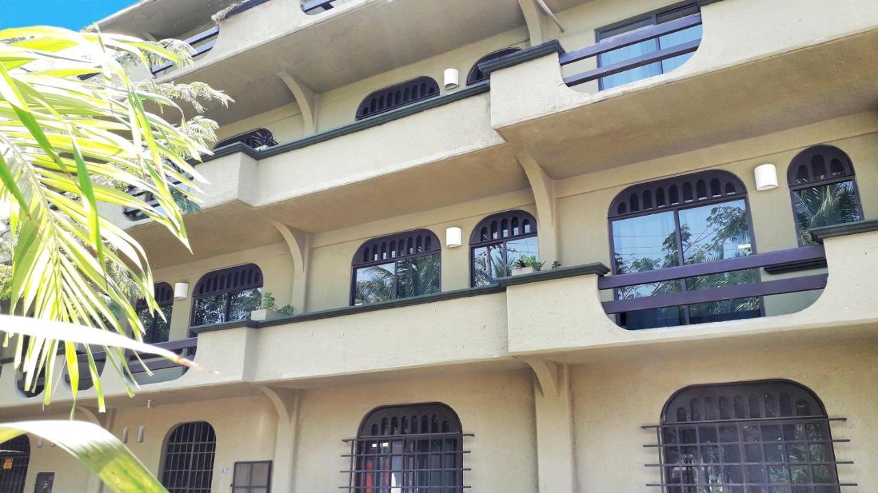Solimar Inn Suites Zihuatanejo Exterior foto